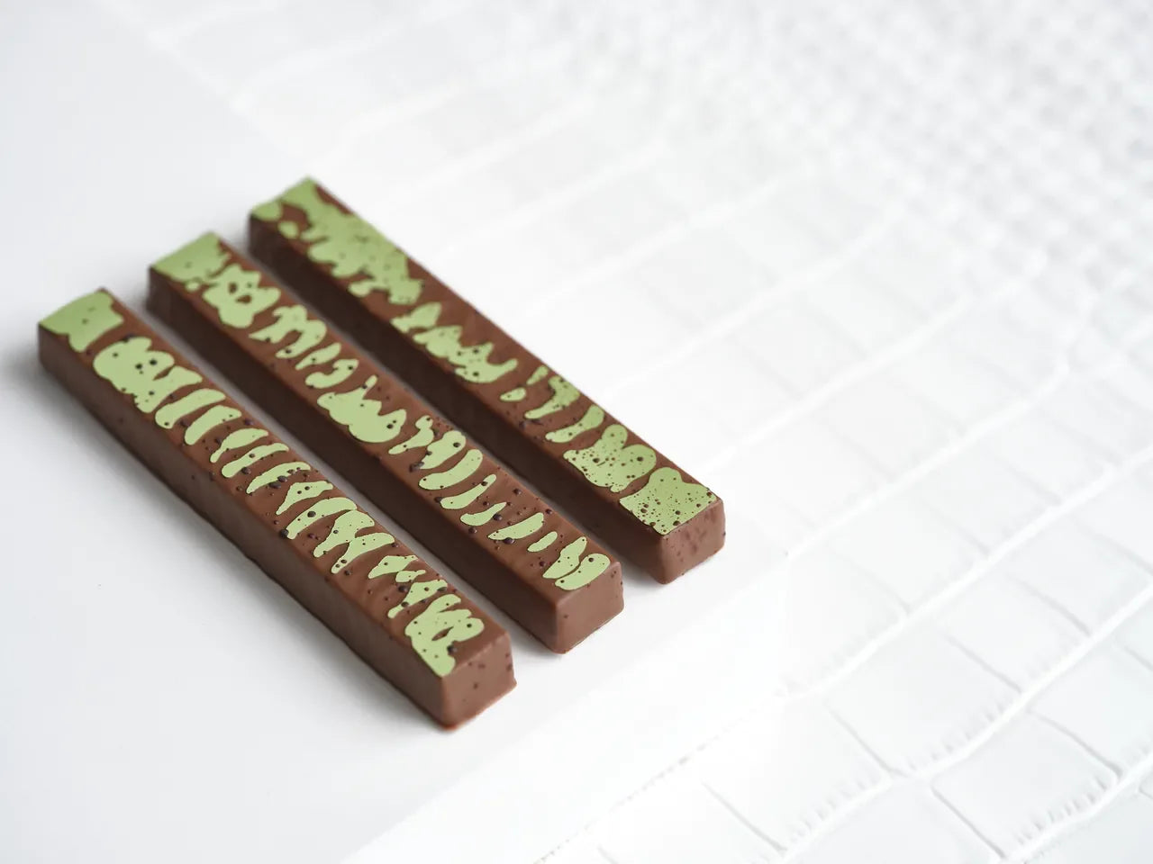 Belcolade Origins-chocolade Origins Lait Cameroon 45% 1 kg Origins Lait Cameroon 45% 1 kg/Bestel eenvoudig online/Anisana